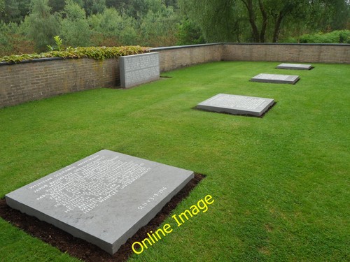 Photo 6x4 zeppelin - photo, graves