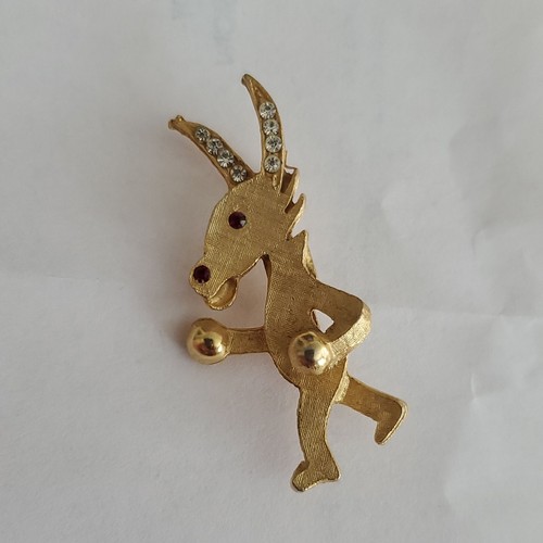 Gold tone donkey brooch pin - gold,