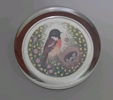 Village Green Country Crafts Wildlife Paperweight Stonechat Sharon Jervis 1978