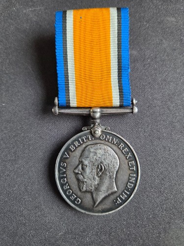 Silver war medal pte t - ww,