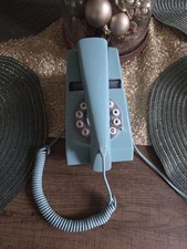 Wild & Wolf Trimphone