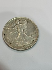 1943  SILVER WALKING LIBERTY HALF DOLLAR COIN