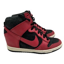 Nike Dunk Sky High Bred Womens