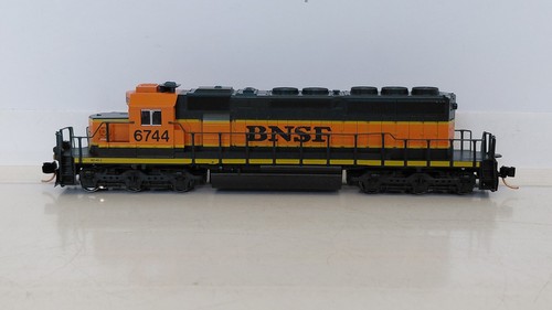 Kato gauge 176 8203 sd40 - kato, n