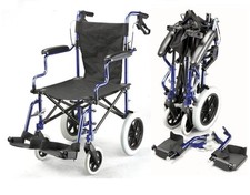 Lightweight folding deluxe