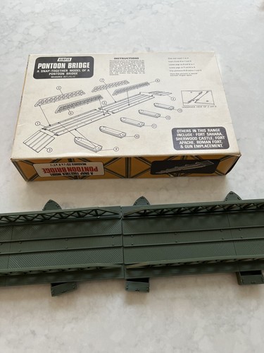 Airfix pontoon bridge - ho, oo