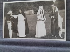 Amatuer actors middle ages