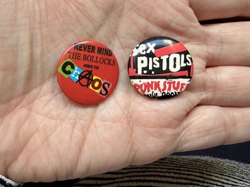 The sex pistols - pistols, pin