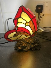 Oaks Tiffany Butterfly Table