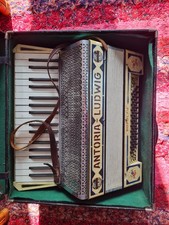 Antique Ludwig Antoria Popular Accordion