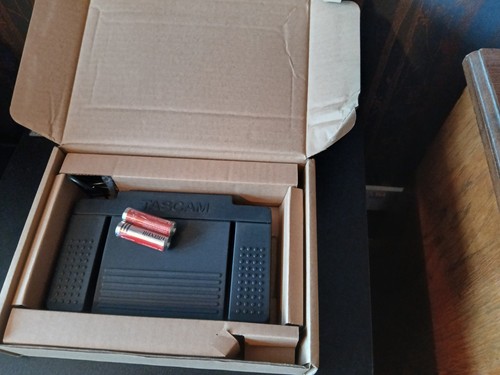 Tascam rc3f footpedal - footpedal, digital