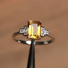 3.5Ct Canary Yellow Color