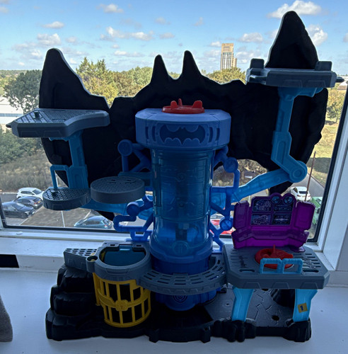 Imaginext batman batcave - batman,