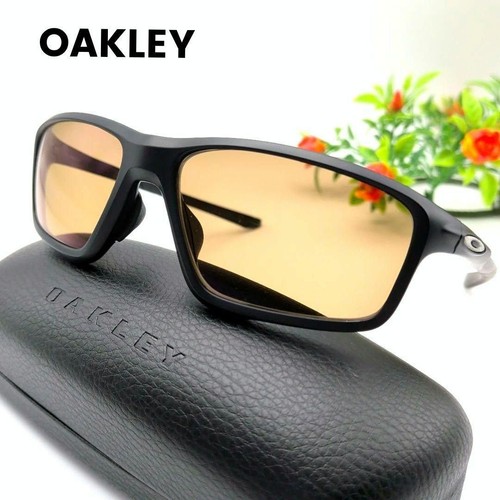 Excellent condition oakley - excellent,