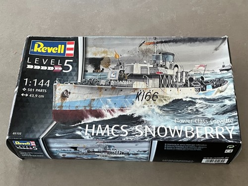 Revell 144 hmcs snowberry - revell,
