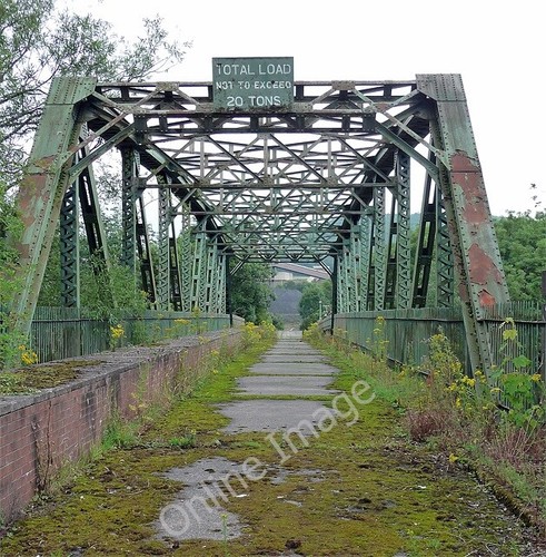 Photo 6x4 disused - photo,