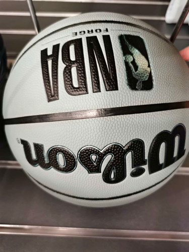 Wilson nba forge size rubber - size, 6