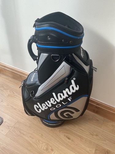 Cleveland golf tour staff - tour, bag