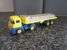 YELLOW CEMENT LORRY TOY VGC
