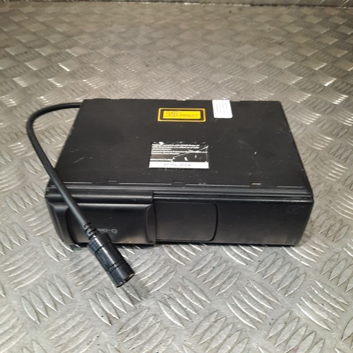 2005 audi stereo - 2005, changer