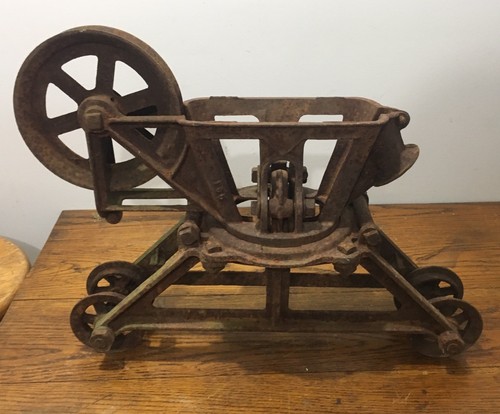 Antique cast iron - hudson, hay