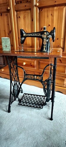 Singer treadle sewing machine - treadle,