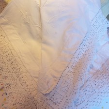 Vtg  WHite Cotton Tablecloth