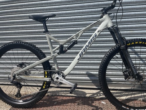 Medium new custom built - medium,