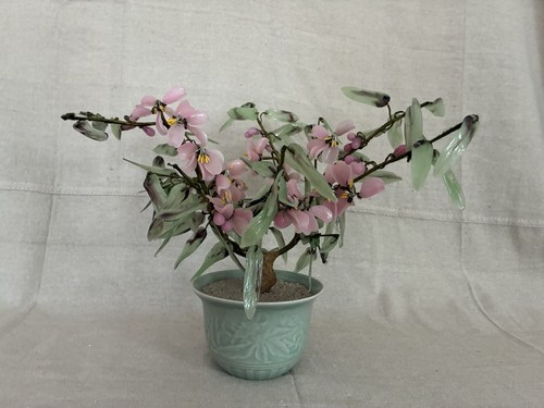 Vtg large chinese jade glass - large,