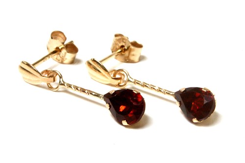 9ct gold garnet drop - gold,