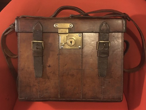 Antique brown leather - brown,