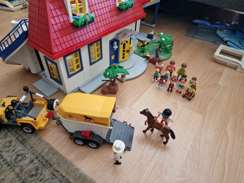 Playmobil houses with lighting - playmobil,