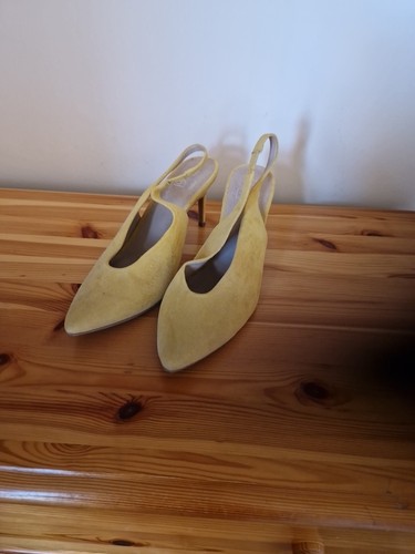 Mustard suede slingback - suede,