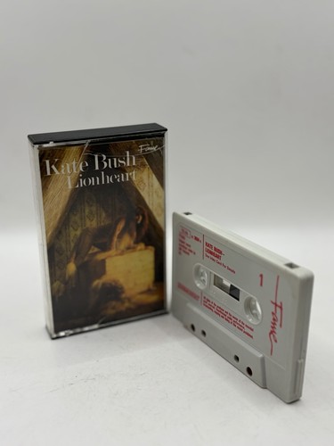 Kate bush lionheart cassette - bush,