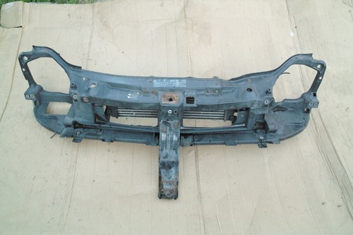 Vauxhall vivaro front - vauxhall,