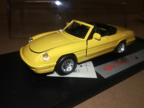 Alfa romeo spider hood - romeo,