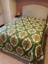 Vintage Vantona Green Orange Brown with White Tassel Fringe Bedspread Throw
