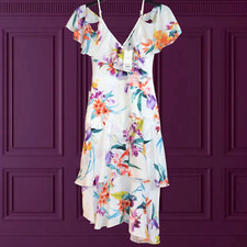 £82 LIPSY LONDON SZ 6 WHITE