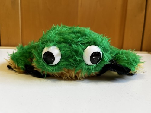 Vintage green frog - frog, toy