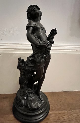 Antique style figure - style, of