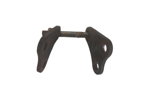Honda xl125 engine bracket - engine,