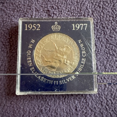 Tsb 1952 1977 queen - 1952-1977,