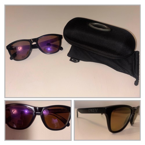 Oakley black frame frogskins - black,