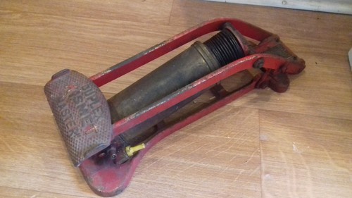 Vintage classic car duplex - classic,