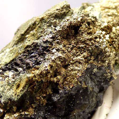 Chalcopyrite sphalerite quartz - chalcopyrite,