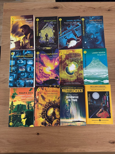 Science fiction book bundle - book,