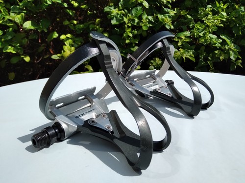 Shimano 105 pedals - 105,