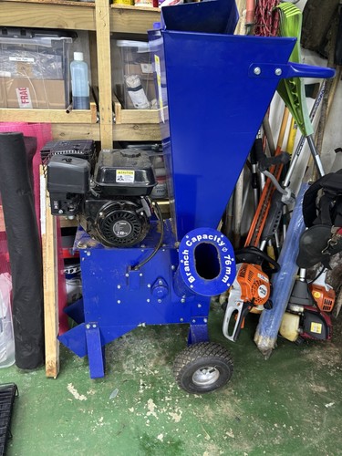 Blue petrol wood chipper - blue,