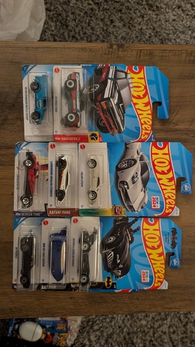 Hot wheels carded - carded, diecast