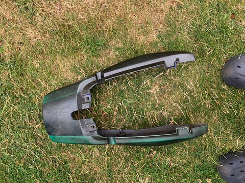 Yamaha ybr 125 plastics - 125,
